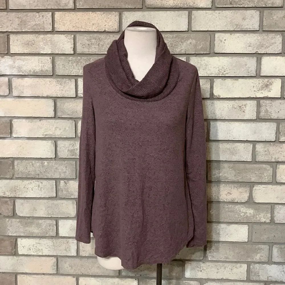 3for$20 light sweater medium